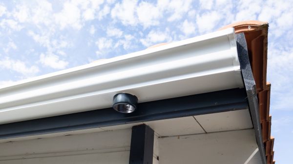 Cost of Seamless Gutters Installation in Hendersonville